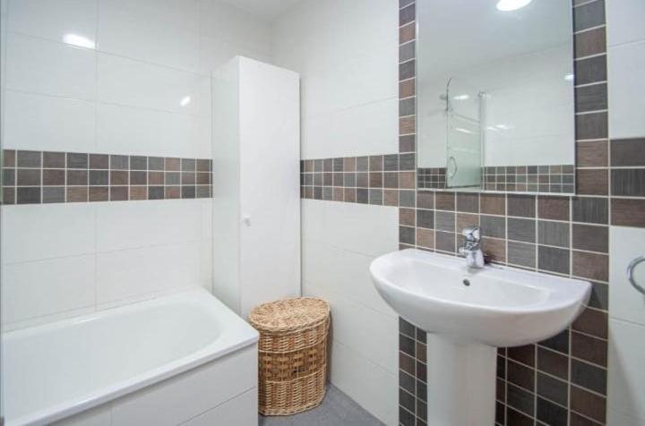 Gatu Villa Rita Кадис Екстериор снимка